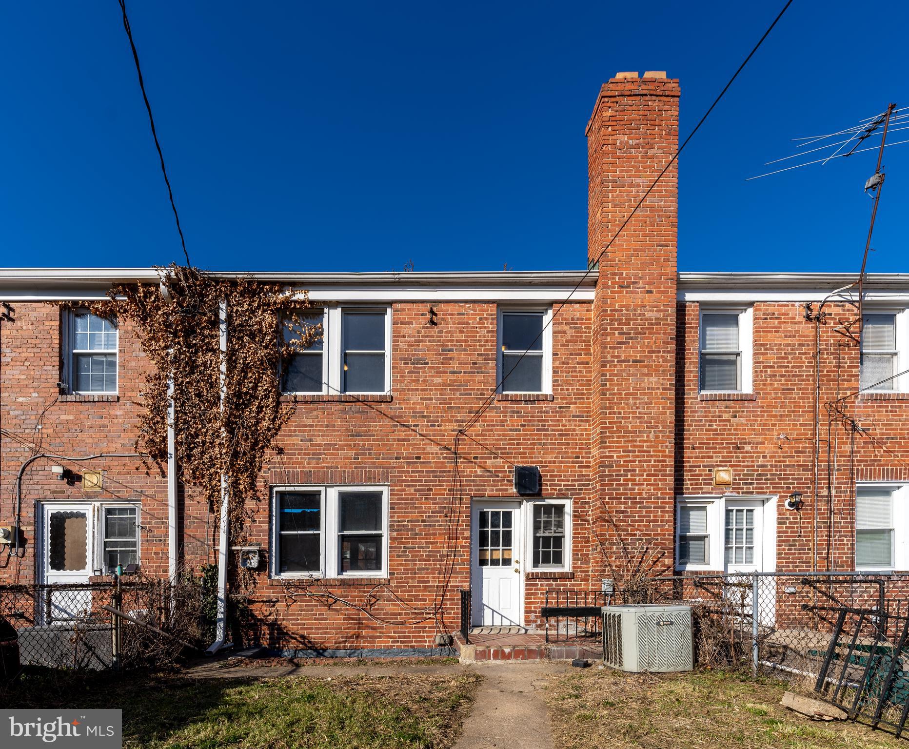 1525 Kingsway Road Baltimore, MD 21218 - Photo 24 of 28