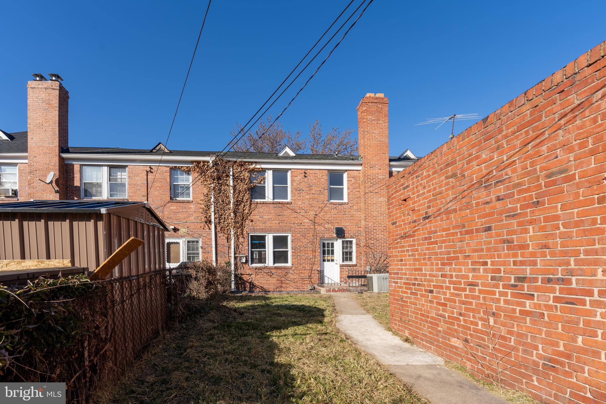 1525 Kingsway Road Baltimore, MD 21218 - Photo 25 of 28
