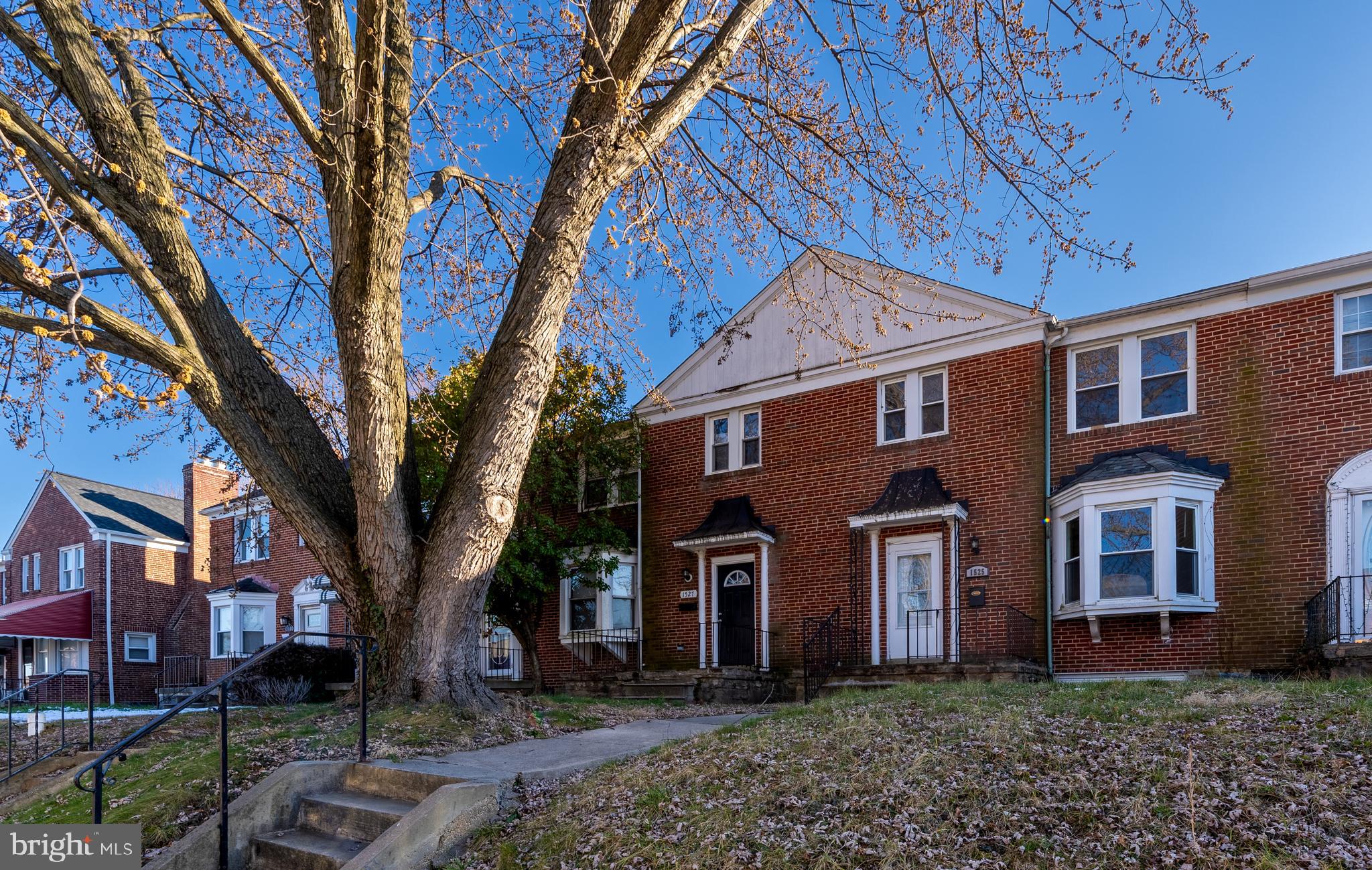 1525 Kingsway Road Baltimore, MD 21218 - Photo 3 of 28