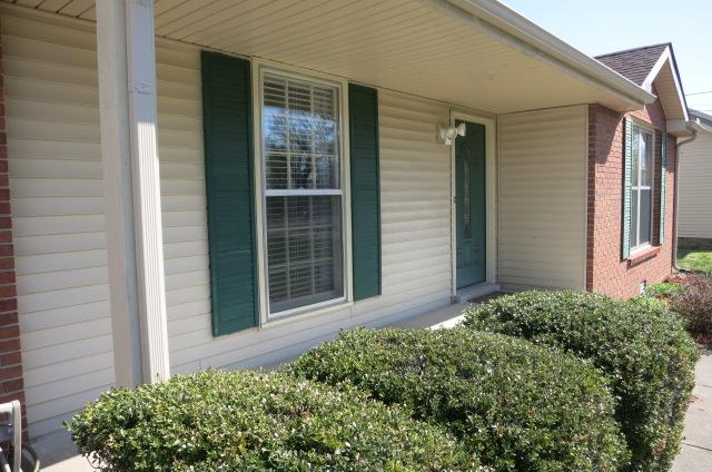 235 Rossview Road Clarksville, TN 37043 - Photo 2 of 20 Front Porch