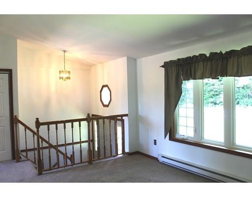 137 Freeman Road Charlton, MA 01507 - Photo 15 of 27