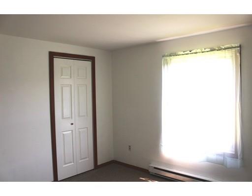 137 Freeman Road Charlton, MA 01507 - Photo 22 of 27