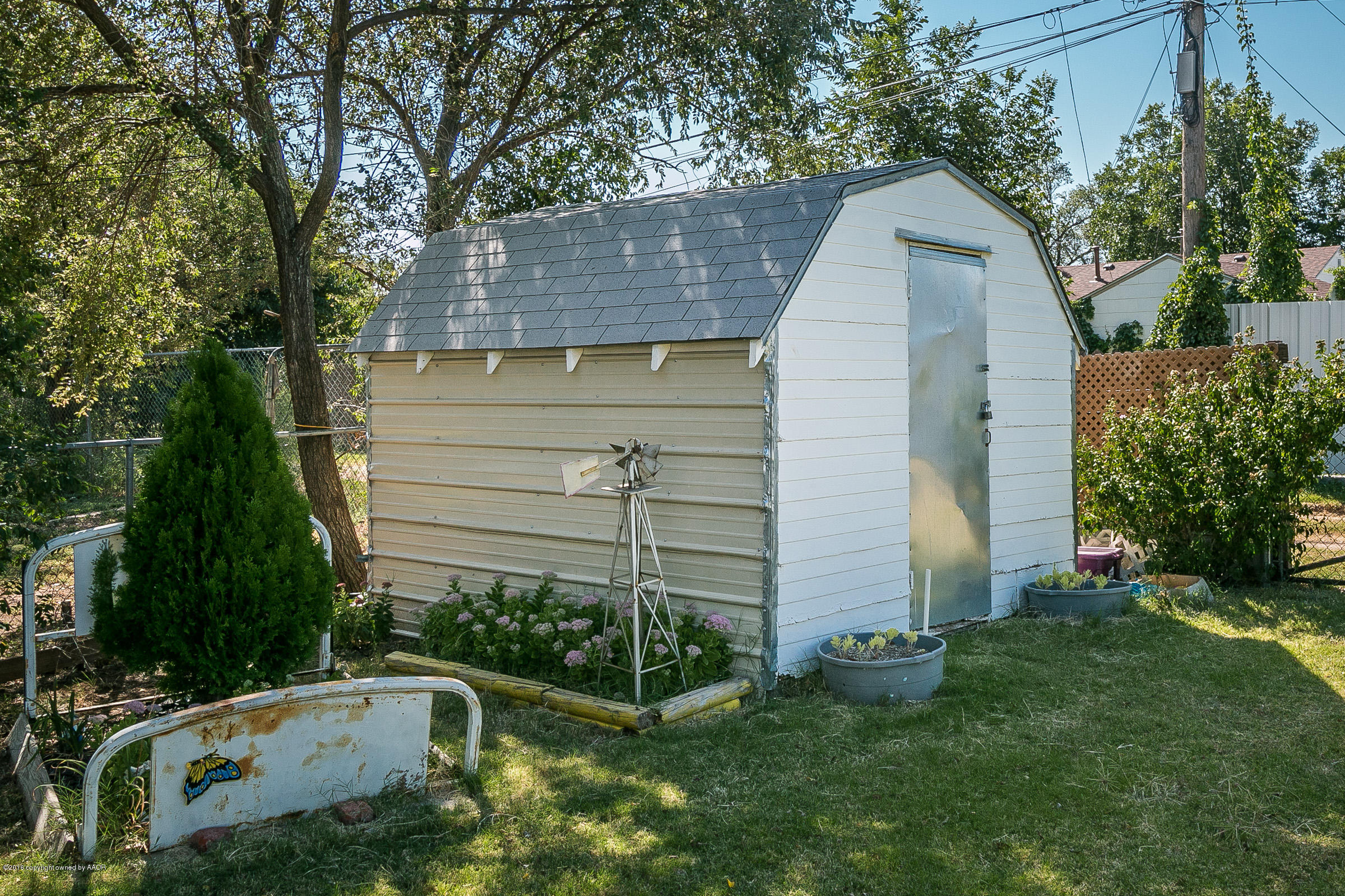 3310 Martin Road Amarillo, TX 79107 - Photo 18 of 19 021_Shed