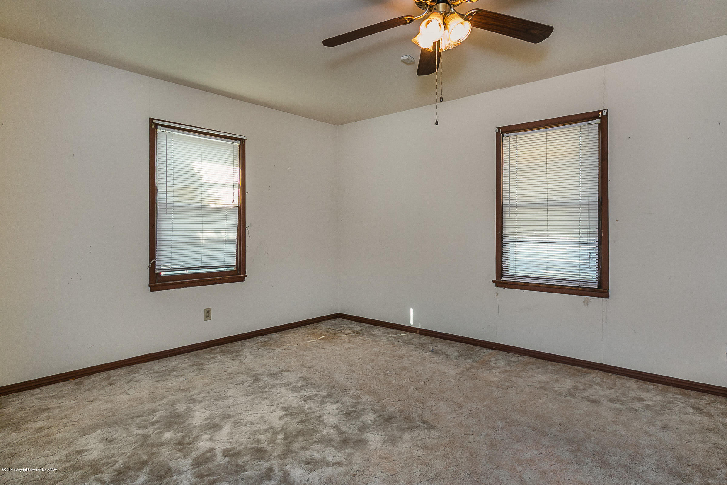 3310 Martin Road Amarillo, TX 79107 - Photo 7 of 19 009_Bedroom 1