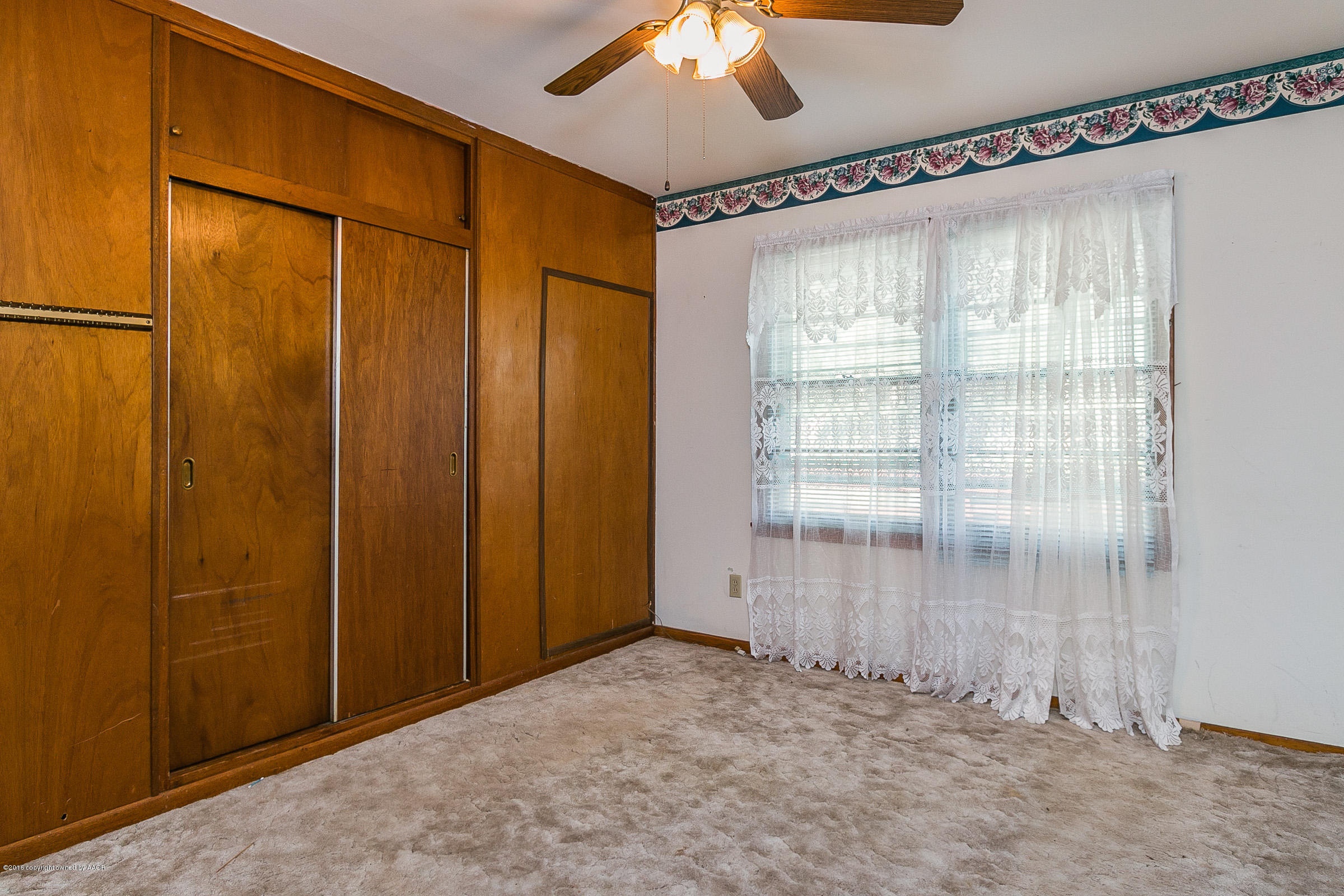 3310 Martin Road Amarillo, TX 79107 - Photo 8 of 19 010_Bedroom 2