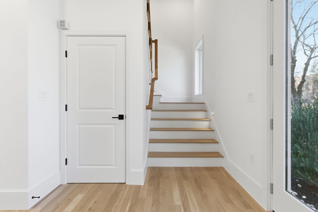 82 Louise Road, Unit 82 Newton, MA 02467 - Photo 12 of 37