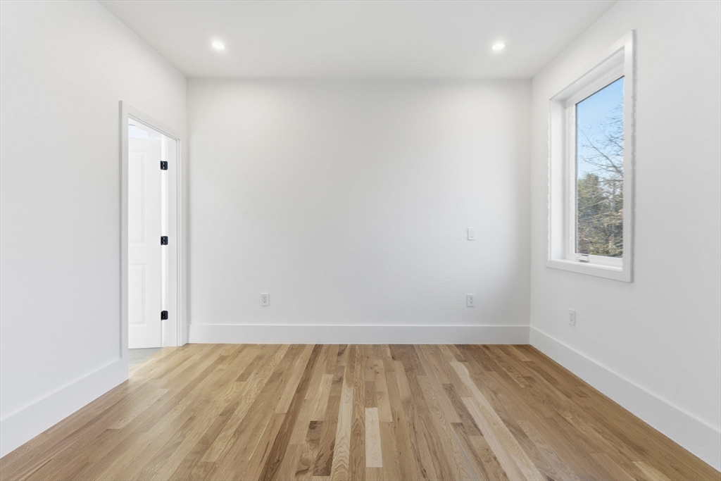 82 Louise Road, Unit 82 Newton, MA 02467 - Photo 22 of 37