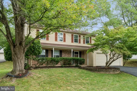 $799,999 | 7212 Grinnell Drive, Derwood, MD 20855