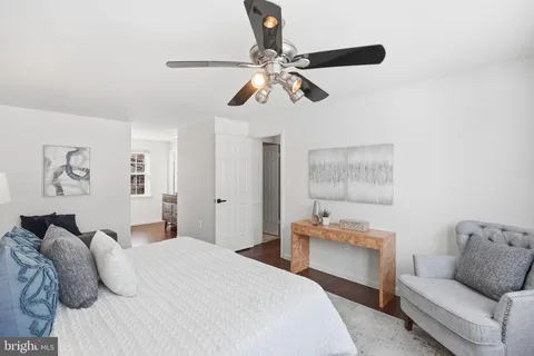 $799,999 | 7212 Grinnell Drive, Derwood, MD 20855