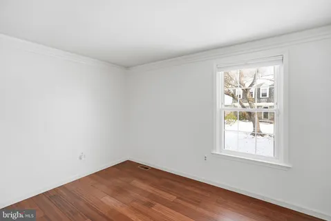 $799,999 | 7212 Grinnell Drive, Derwood, MD 20855