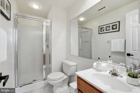 $799,999 | 7212 Grinnell Drive, Derwood, MD 20855