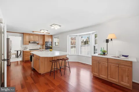 $799,999 | 7212 Grinnell Drive, Derwood, MD 20855