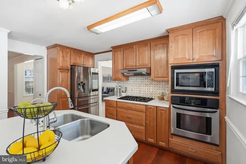 $799,999 | 7212 Grinnell Drive, Derwood, MD 20855