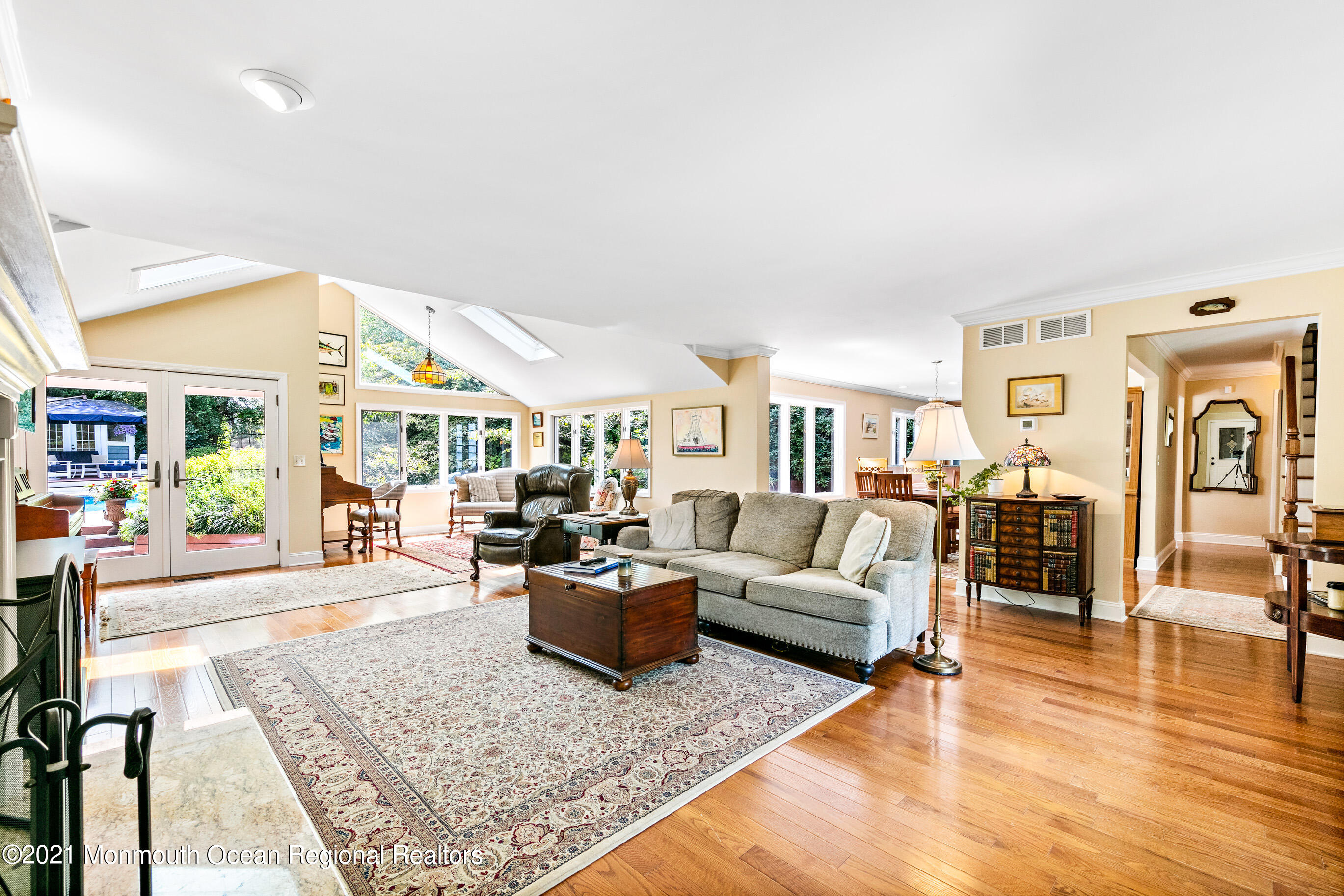 556 Albermarle Road Brick, NJ 08724 - Photo 20 of 60 Bright and Sunny Great Room!