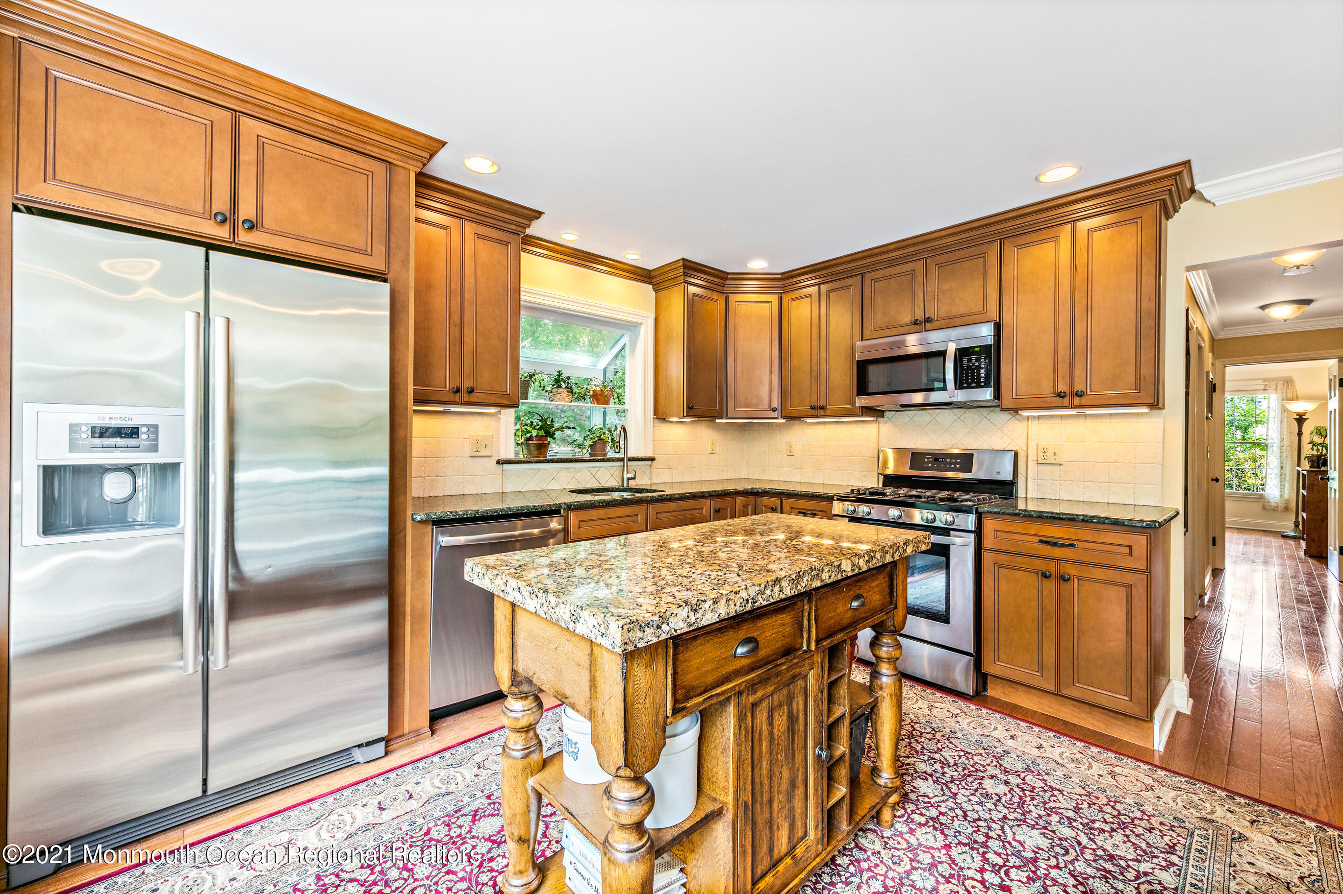 556 Albermarle Road Brick, NJ 08724 - Photo 28 of 60 Recently Remodeled Kitchen!