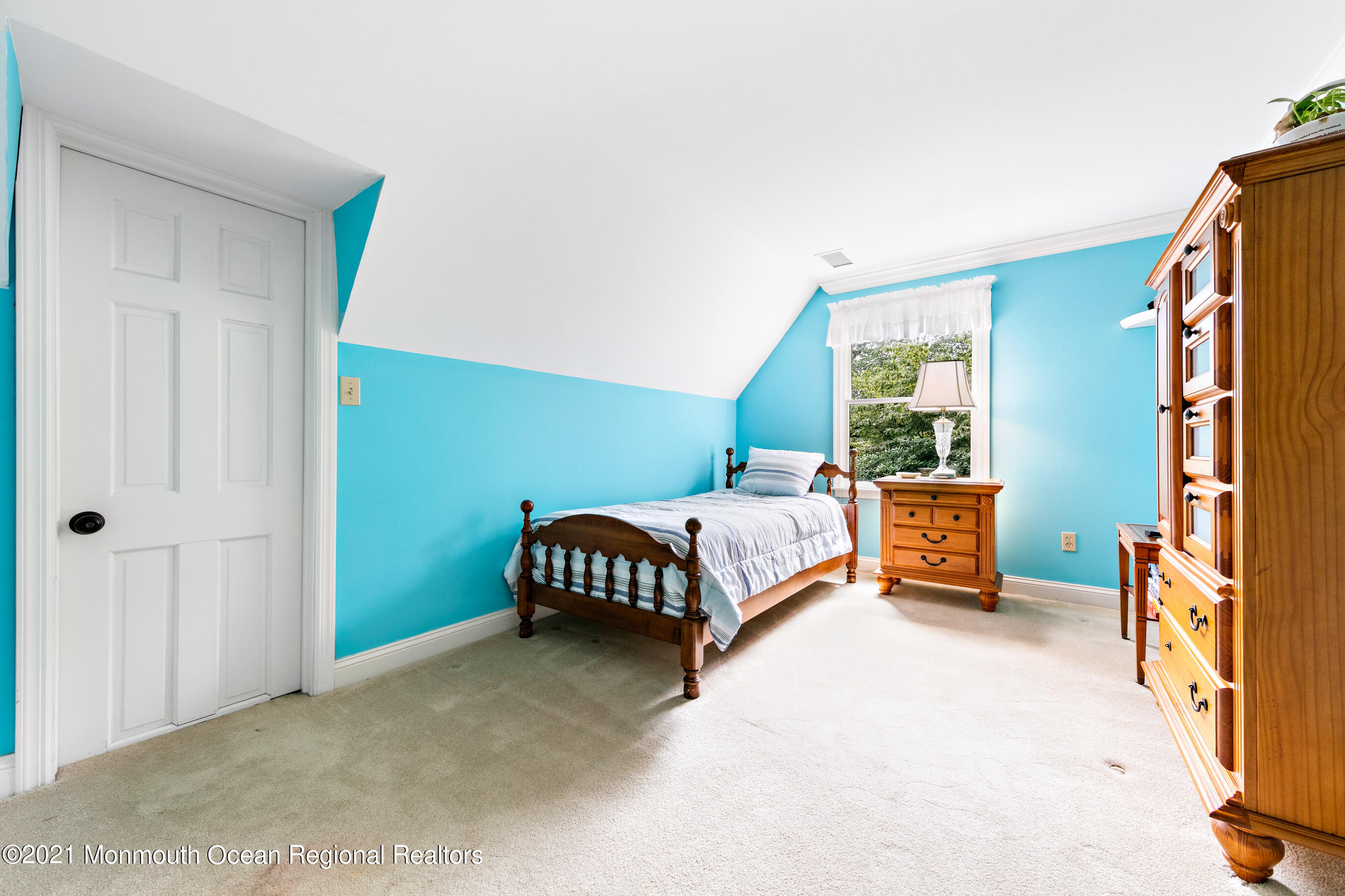 556 Albermarle Road Brick, NJ 08724 - Photo 45 of 60 2nd Floor Bedroom