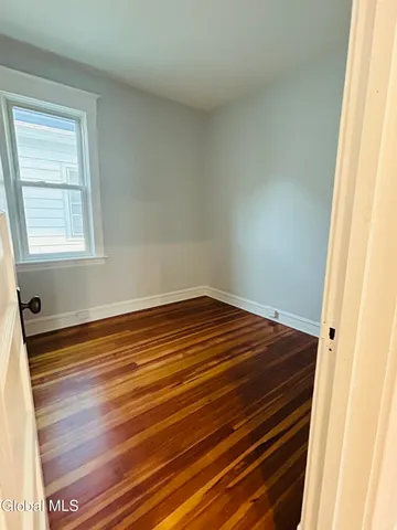 $1,950 | Undisclosed Address, Albany, NY 12202