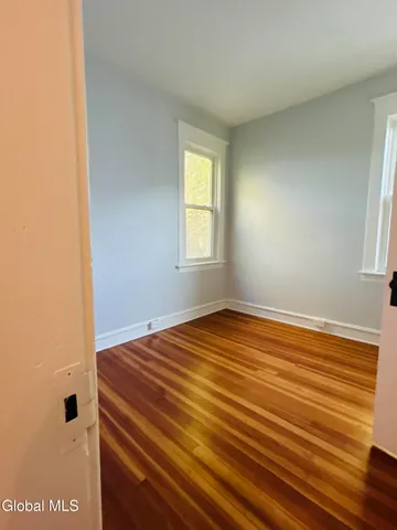 $1,950 | Undisclosed Address, Albany, NY 12202