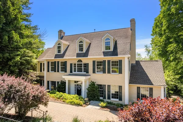 $2,599,000 | 99 Huntington Road, Newton, MA 02458