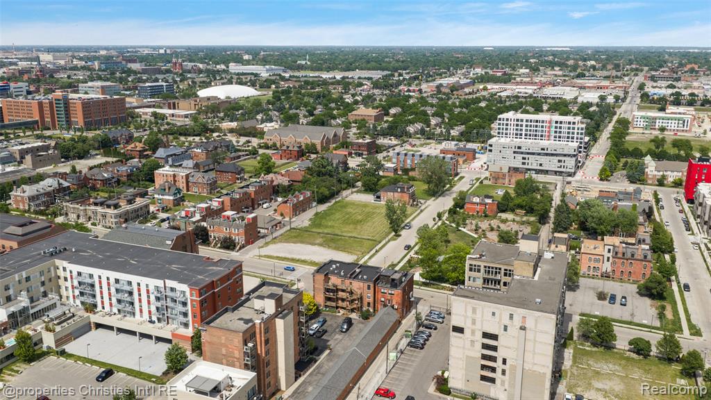 112 Watson Street, Unit 24 Detroit, MI 48201 - Photo 31 of 35