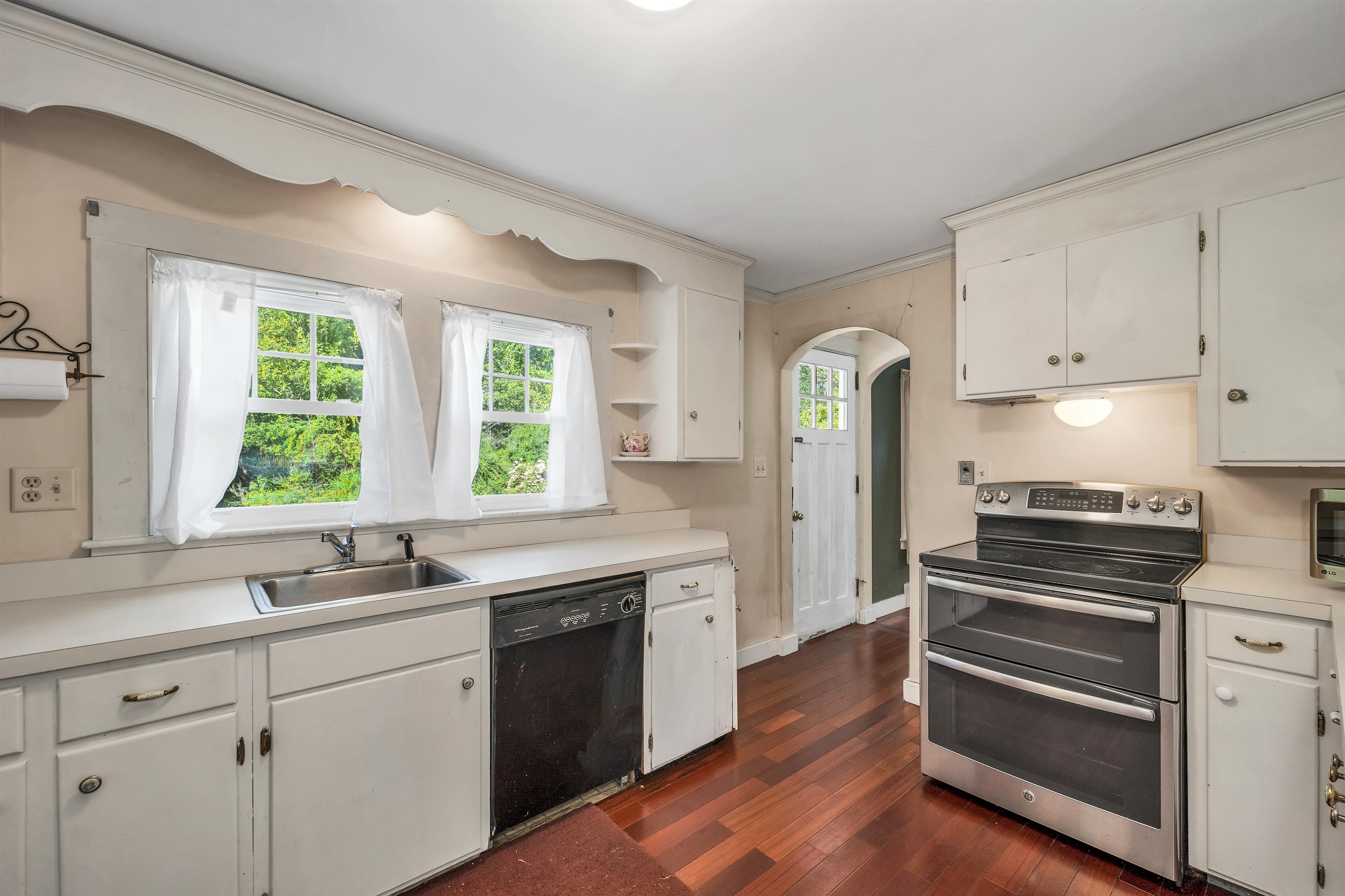 29 Shaker Road Concord, NH 03301 - Photo 6 of 59