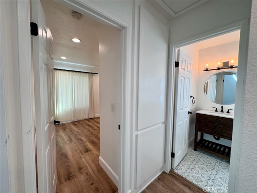 38901 Pso Corta Murrieta, CA 92563 - Photo 29 of 51 a view of an empty room and a gallery