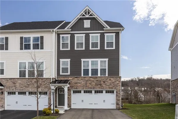 $435,000 | 408 Scharberry Lane, Mars, PA 16046