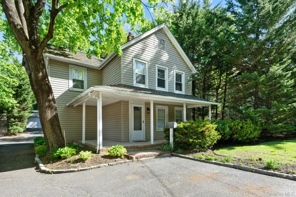 $3,000 | 147 Fort Salonga Road, Northport, NY 11768
