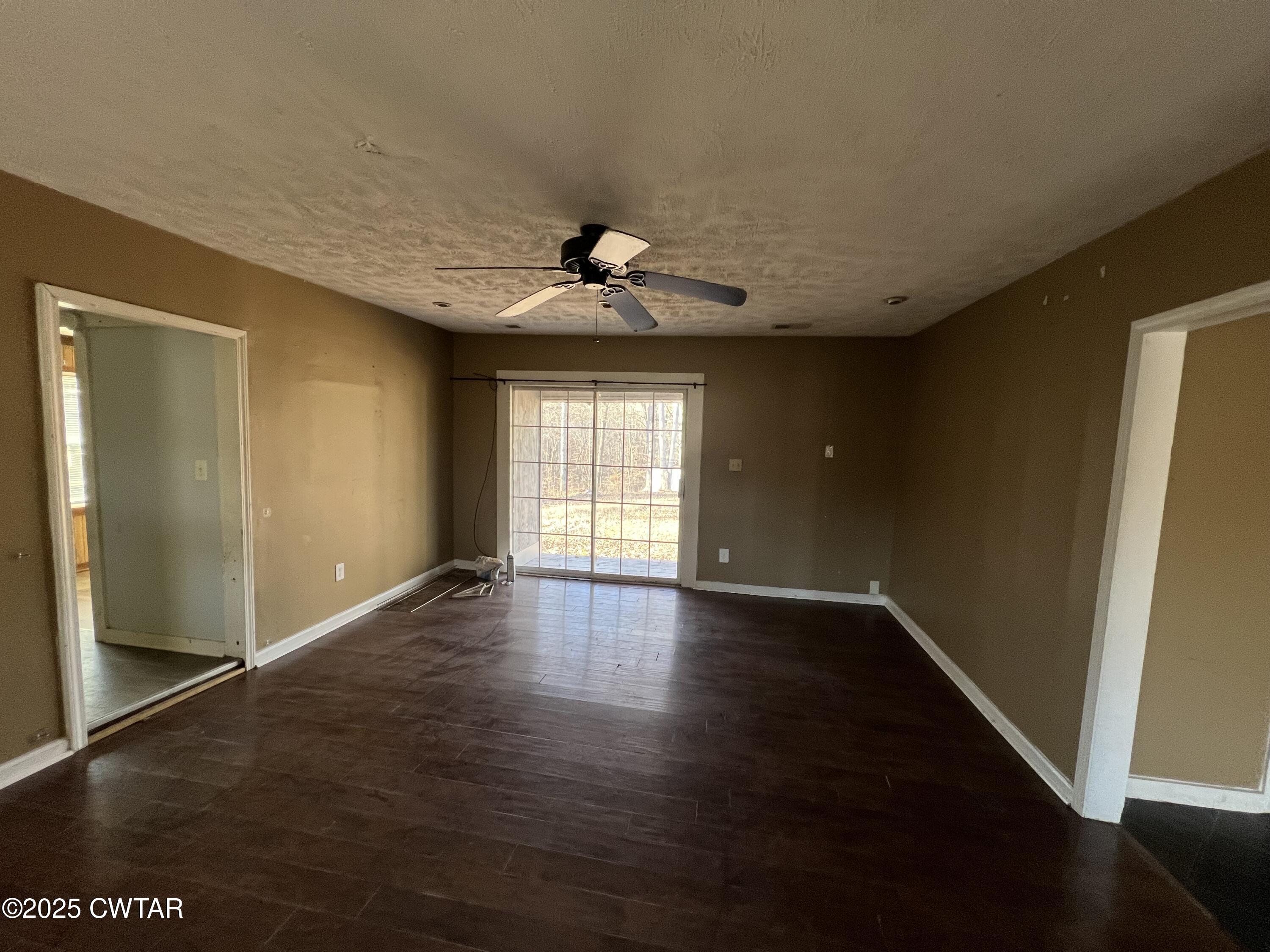 225 Capps Lane Pinson, TN 38366 - Photo 8 of 28 IMG_1805