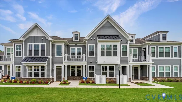 $394,145 | 5313 Twisting Vine Lane, Unit 201, Glen Allen, VA 23059