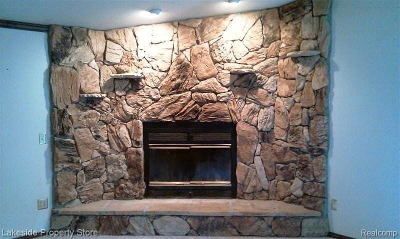 6139 Swartout Road Algonac, MI 48001 - Photo 12 of 13 11.jpg
