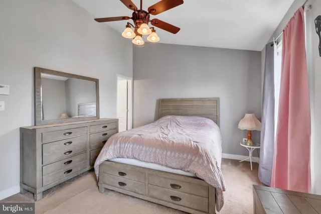 $2,650 | 6046 Ticket Way, Woodbridge, VA 22193