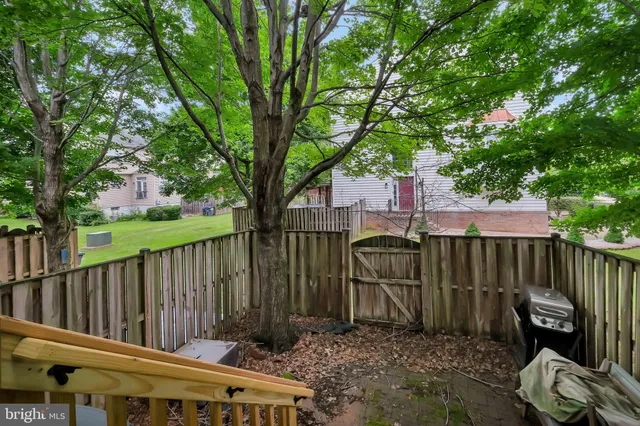 $2,650 | 6046 Ticket Way, Woodbridge, VA 22193