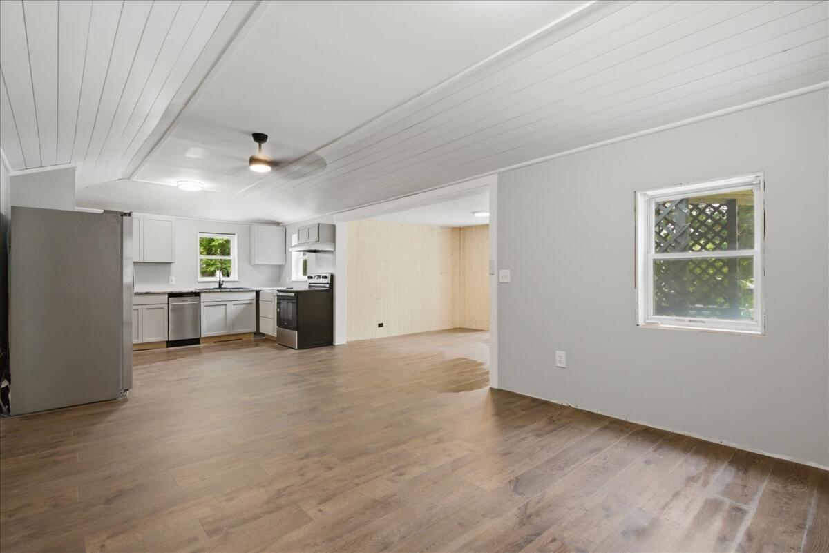 182 Manley Road Auburn, ME 04210 - Photo 15 of 52 20-DSC01081