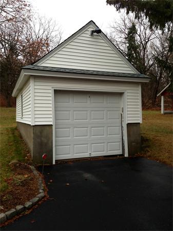 14 Victoria Avenue Worcester, MA 01607 - Photo 8 of 17 Gallery Image 8