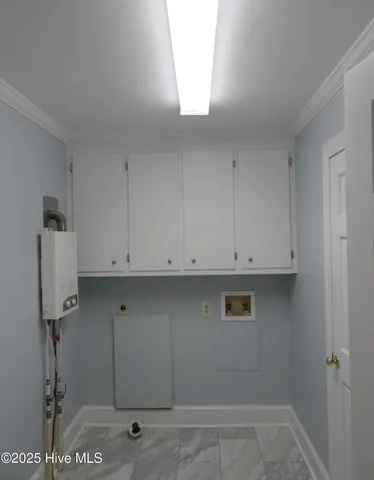 $300,000 | 100 Louis Street, Greenville, NC 27858