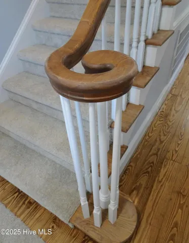 $300,000 | 100 Louis Street, Greenville, NC 27858