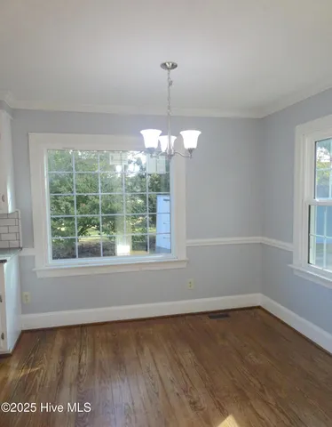 $300,000 | 100 Louis Street, Greenville, NC 27858