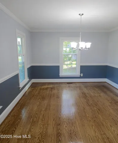 $300,000 | 100 Louis Street, Greenville, NC 27858