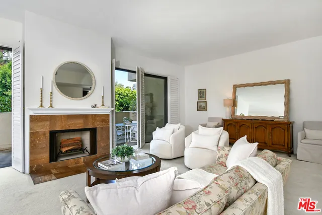$1,299,000 | 2215 Century Hill, Unit 123, Los Angeles, CA 90067