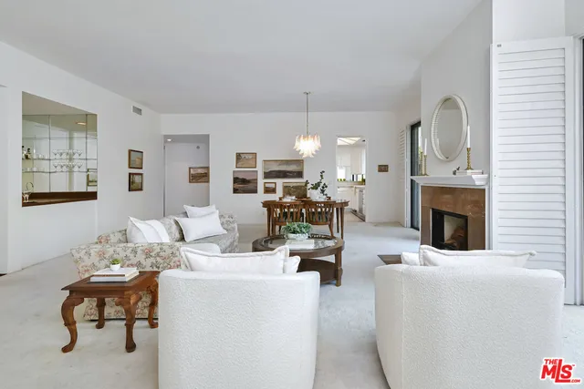 $1,299,000 | 2215 Century Hill, Unit 123, Los Angeles, CA 90067