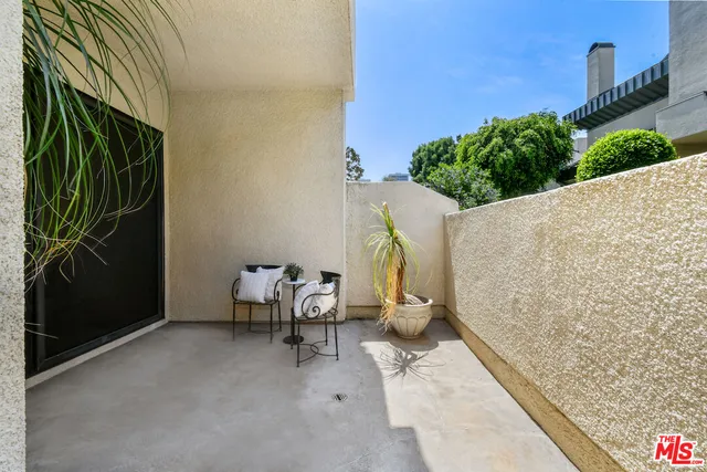 $1,299,000 | 2215 Century Hill, Unit 123, Los Angeles, CA 90067