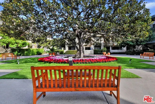 $1,299,000 | 2215 Century Hill, Unit 123, Los Angeles, CA 90067