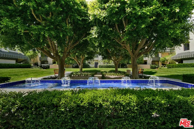 $1,299,000 | 2215 Century Hill, Unit 123, Los Angeles, CA 90067