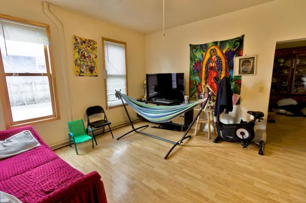 $295,000 | 3010 South 15th Avenue, Minneapolis, MN 55407