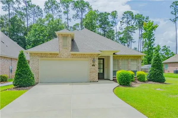 $418,000 | 2064 Molitor Street, Mandeville, LA 70448