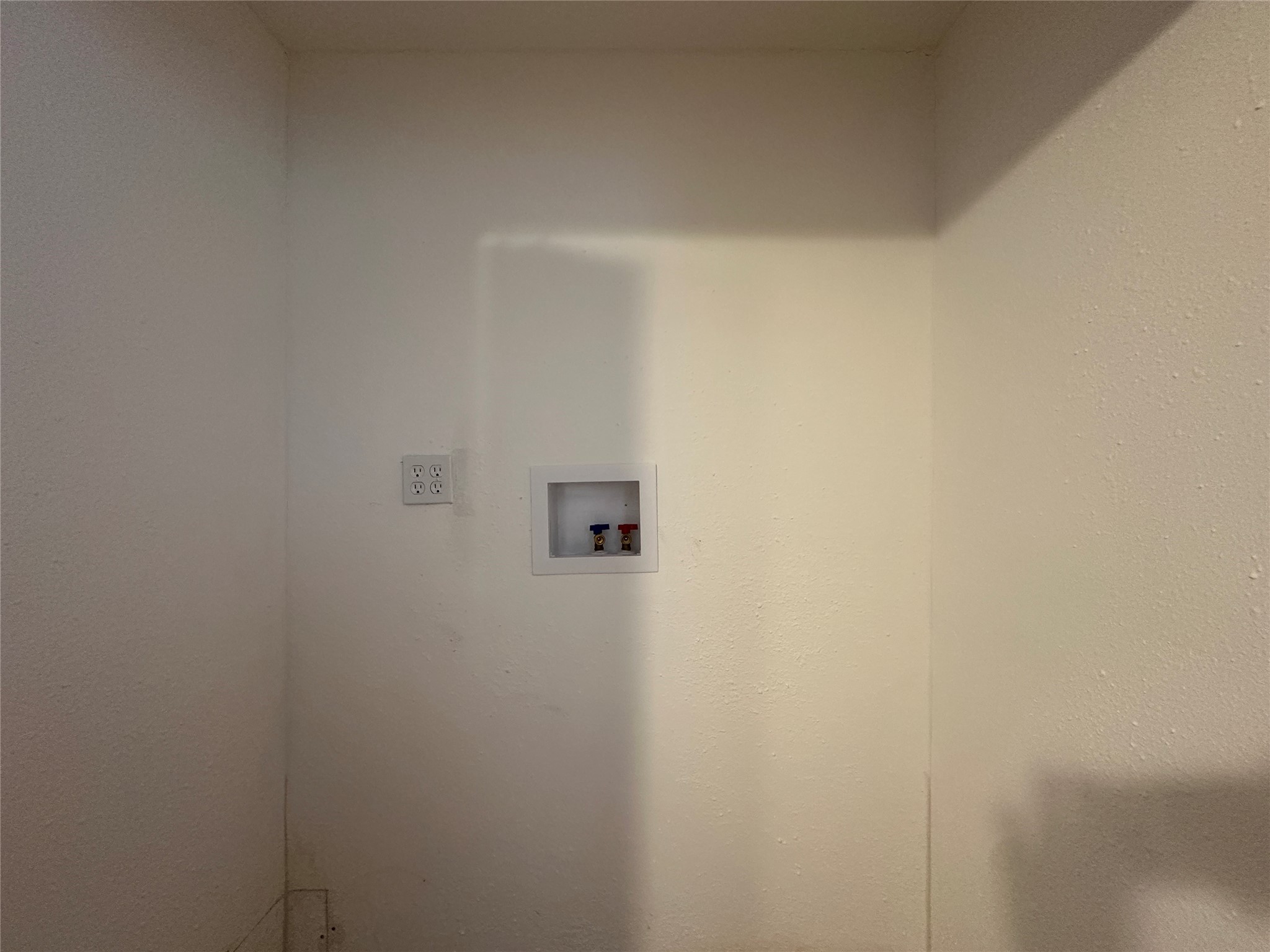4911 Delano Street, Unit 1 Houston, TX 77004 - Photo 11 of 14 a view of a small space
