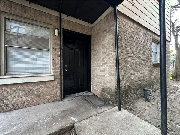 a view of front door of house