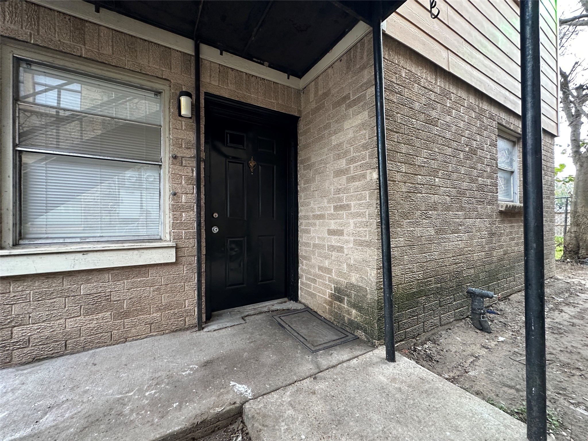 4911 Delano Street, Unit 1 Houston, TX 77004 - Photo 12 of 14 a view of front door of house