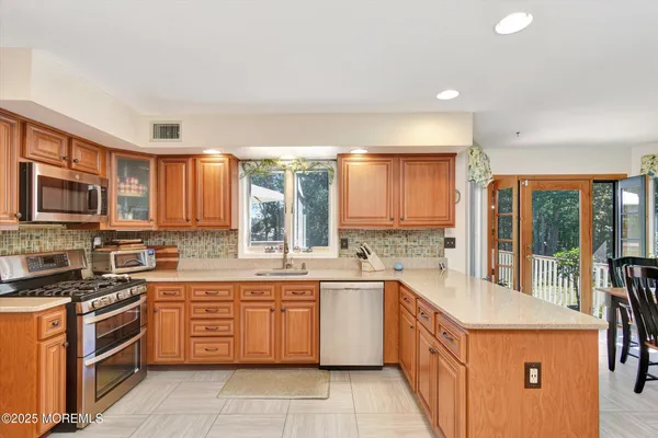 $814,900 | 14 Bittersweet Drive, Jackson, NJ 08527